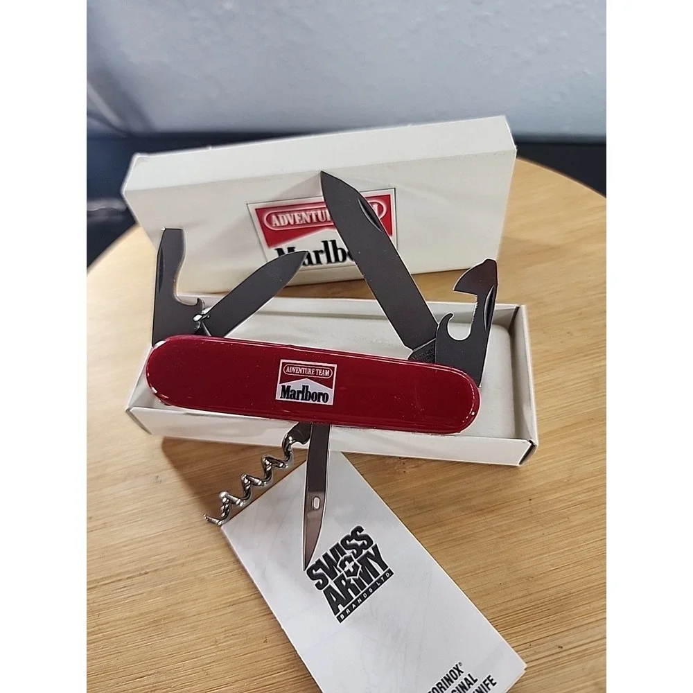 VICTORINOX Marlboro Adventure Team Limited Multi Tool Champ Army‎ Knife New